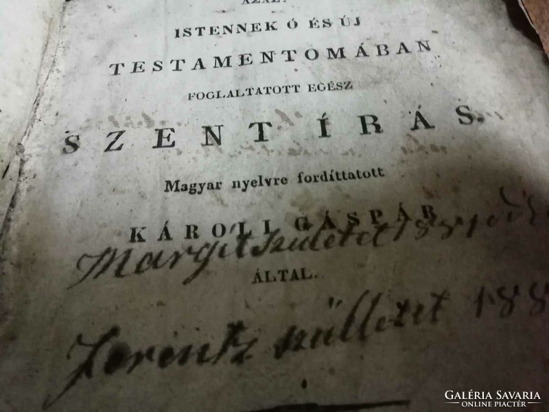 Károli Gáspár's Bible, 1835 edition, Hungarian language, leather-bound antique Bible, scripture