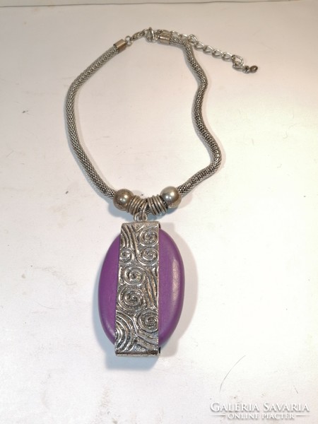 Oversized pendant necklaces (1024)