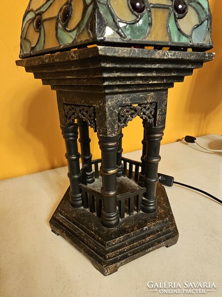 Beautiful table lamp with temple shape (tiffany glass)