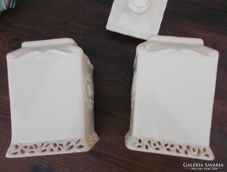Convex patterned porcelain patterned spice holder 2pcs (defective)