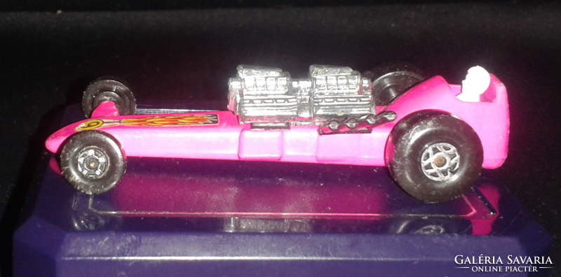 Matchbox No.64 Slingshot Dragster "9" - Made in England (1971)