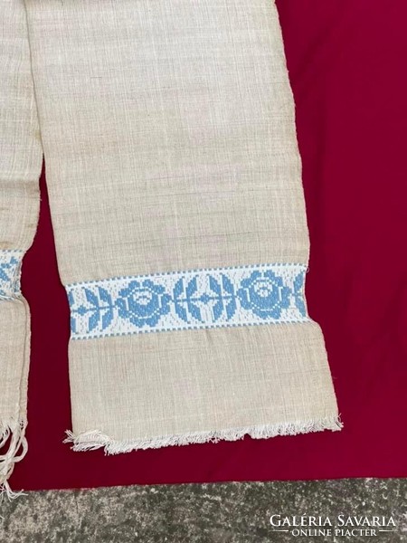 Beautiful embroidered linen roll towel nostalgia piece village decoration