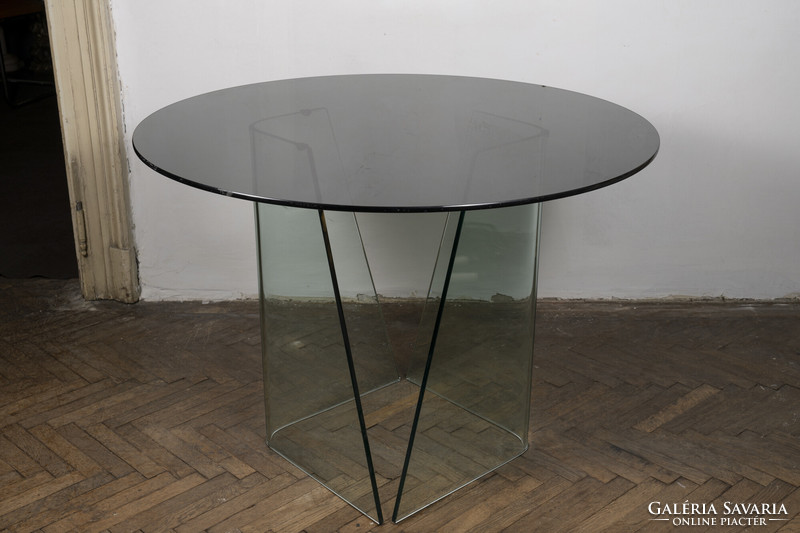 Design glass table