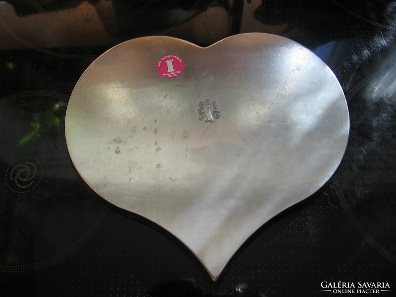 Cinn, zinn, pewter bowl, heart-shaped, angel sign