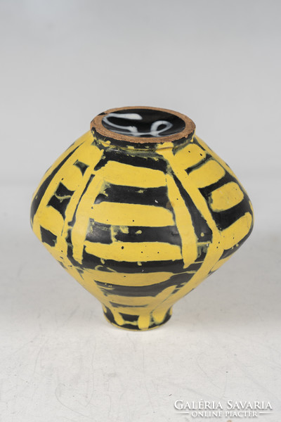 Gorka Lívia kis méret váza - sárga-fekete dekorral