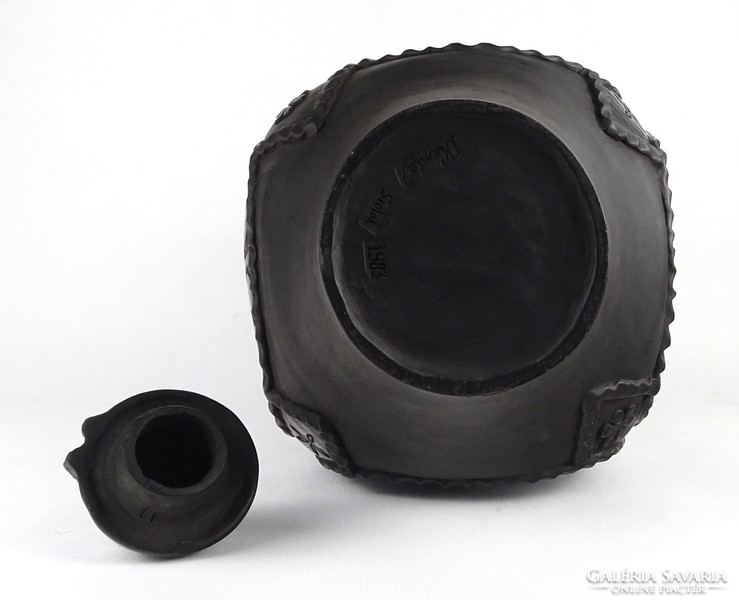 1P577 Gyönyörű Karda Imre fekete kerámia kosfejes hollódíszes kancsó 46.5 cm