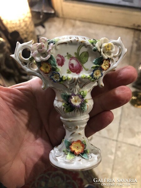 XIX. Early 19th century Alt Wien porcelain vase, 14 cm rarity.