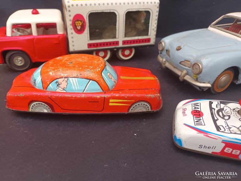 Retro record cars