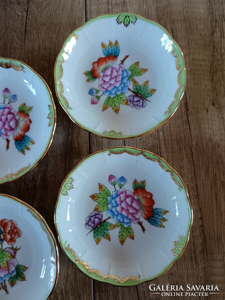 6 bowls with Herend Victoria pattern