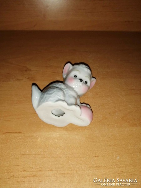 Porcelain cat figurine with ball - 8 cm (po-1)