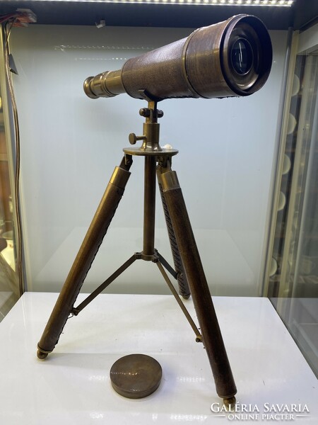 False telescope