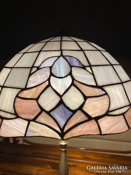 Tiffany table lamp