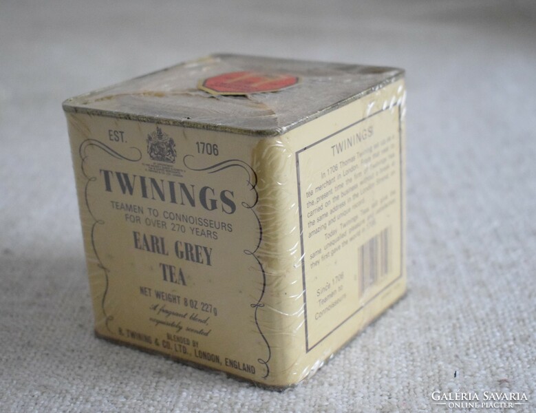 Twinings Earl Grey tea , régi tea , bontatlan eredeti zárjegy csomag 227 gr. 1981 fém doboz London