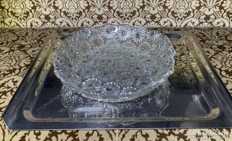 Retro floral patterned glass fruit salad bowl, offering, centerpiece