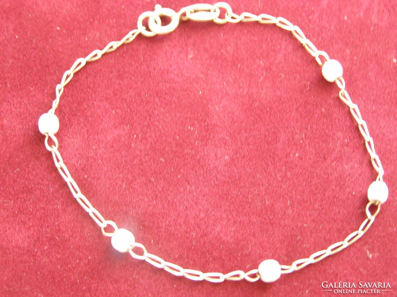 Women's silver bracelet