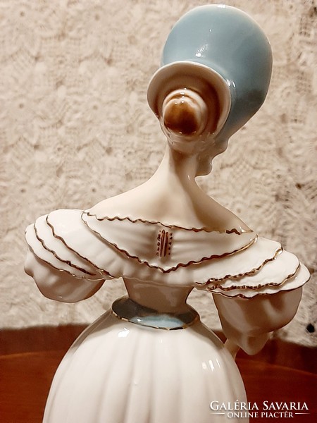 Csodás ARPO kalapos porcelán hölgy 30 cm magas