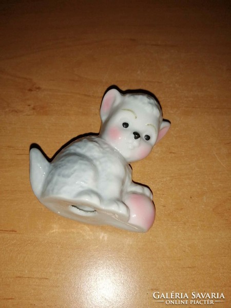 Porcelán cica macska labdával figura - 8 cm (po-1)