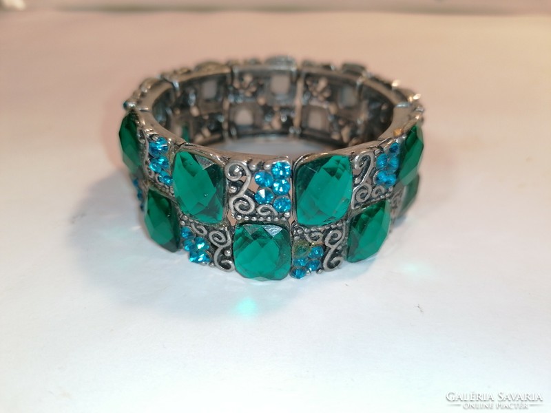 Decorative rhinestone bracelet (1078)