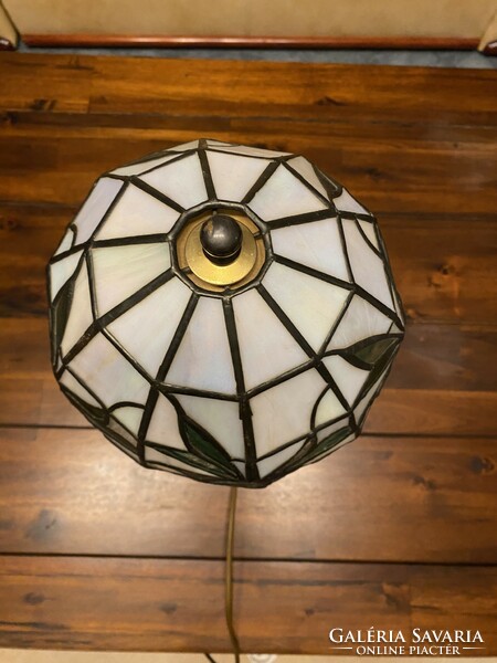 Tiffany table lamp