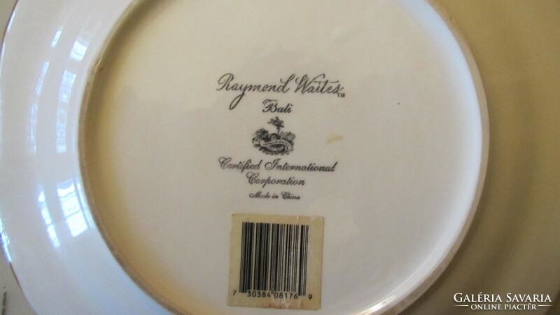 Porcelán(Made in China) tálalókészlet Rymond Waites