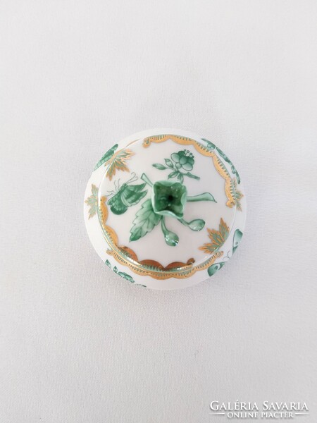 Small jewelry holder with green flowers from Herend (no.: 23/195.)