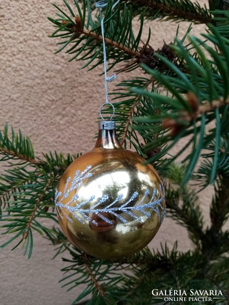 Old retro glass Christmas tree ornament 01.
