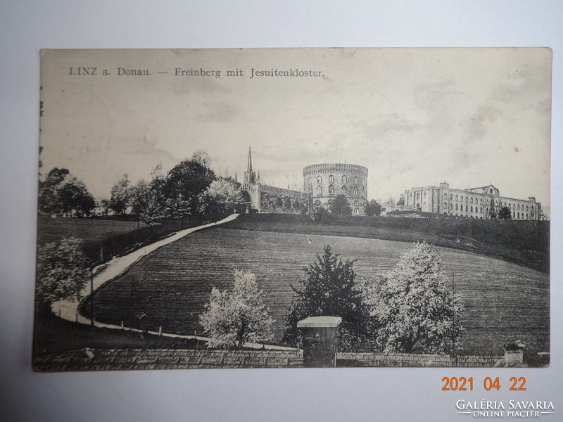 Régi, antik képeslap, LINZ a. Donau - Freinberg a Jezsuita kolostorral (1918)