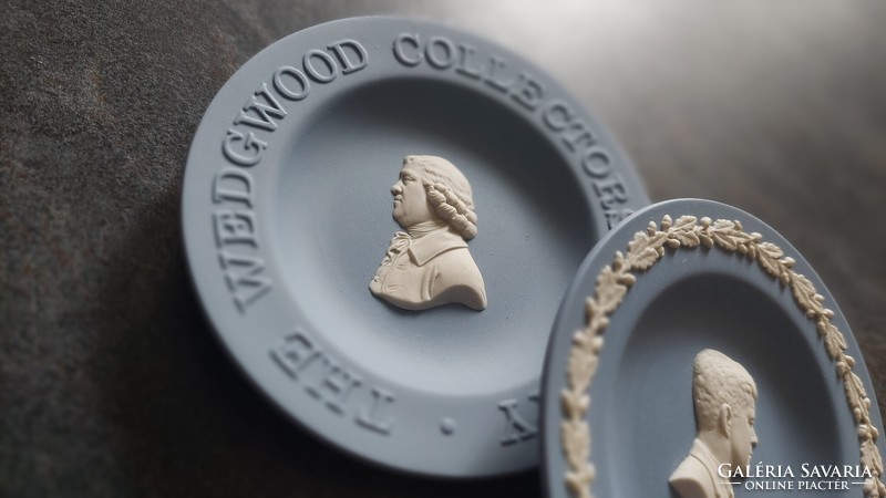 Régi Wedgwood angol porcelán kistányér darabáron