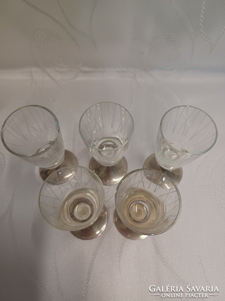 Liqueur glasses with metal bases