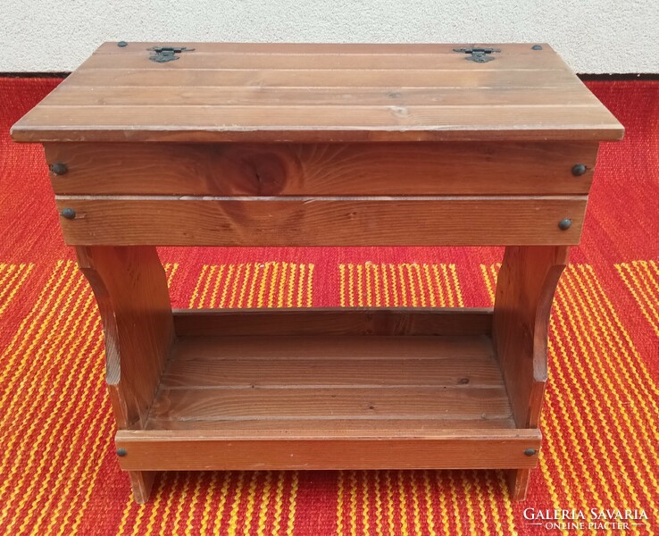 Small wooden table with packaging design, negotiable