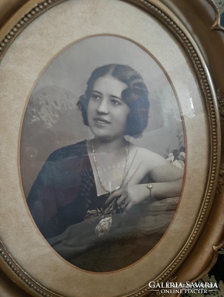 Antik Hölgy portré fotó csodás antik ovális képkeretben fotó 1920-30 as évek Karsa Kázmér műhelyéből