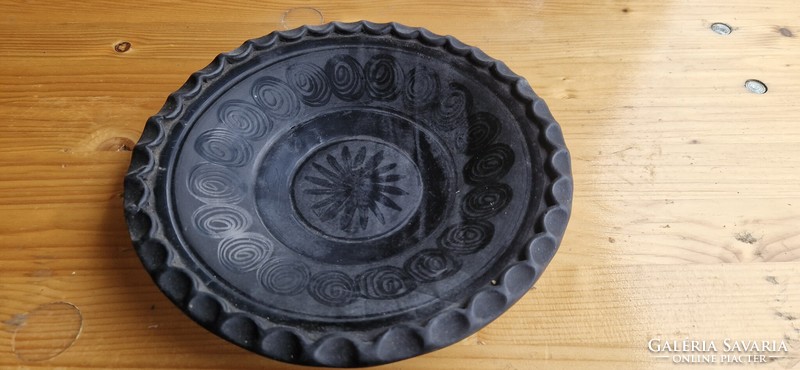 Karcagi folk ceramic black plate