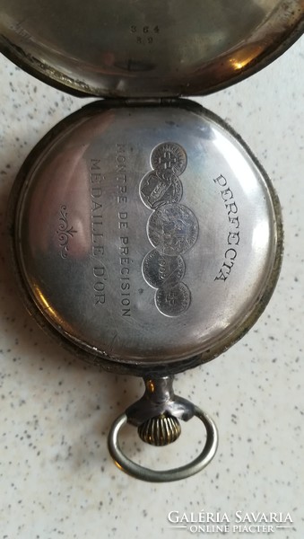 Perfecta, working silver pocket watch with double lid