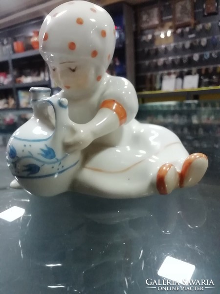 Zsolnay porcelain annuska