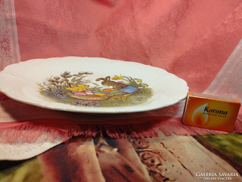Gyönyörű porcelán húsvéti kínáló tál, asztalközép