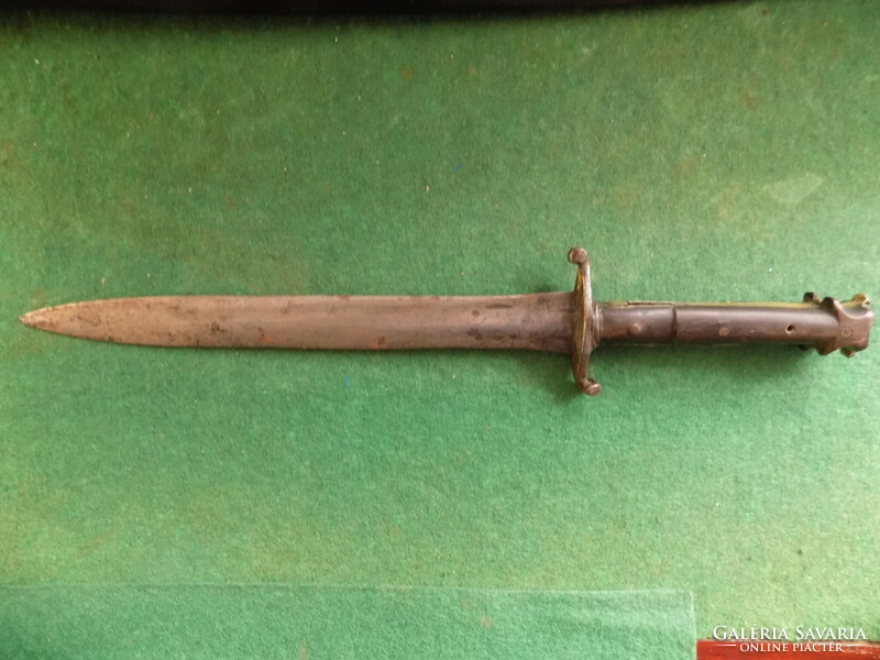 Old 18th-19th century dagger marked !!