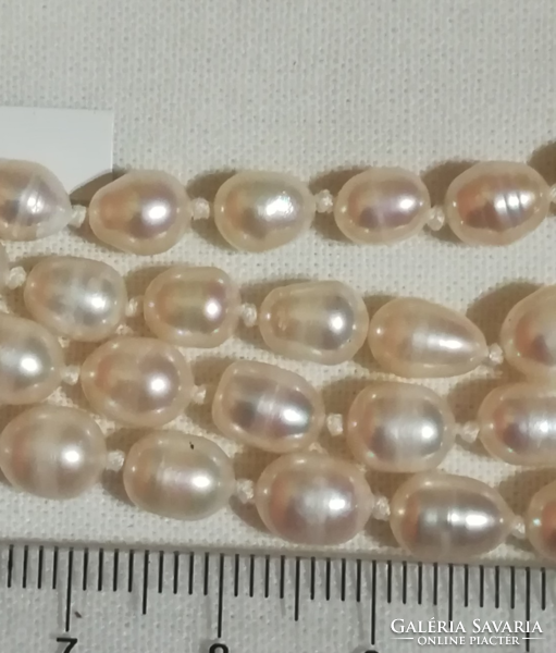 Freshwater cultured pearl necklace.