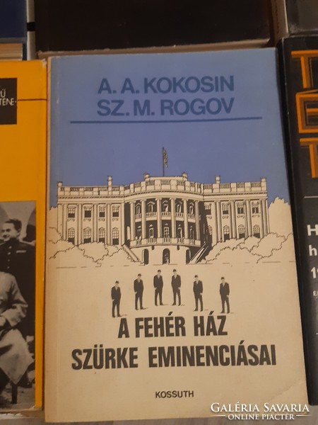 7 db történelmi-politikai témájú könyv