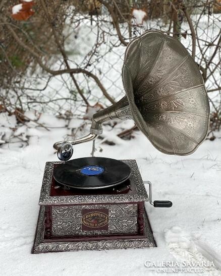 Christmas ideas - fairytale gramophone