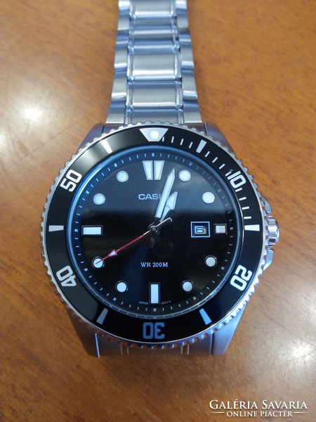 Casio mdv-107d diving watch