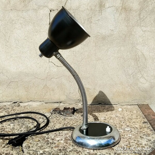 Bauhaus - Art deco gégecsöves asztali lámpa felújítva (fekete - króm)