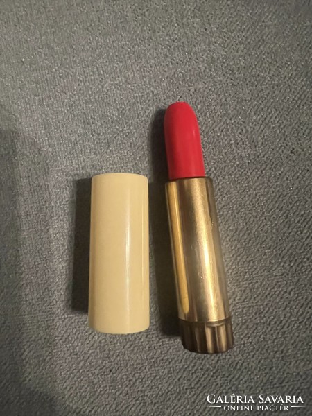 Vintage cosmetics: vintage lipstick: revlon