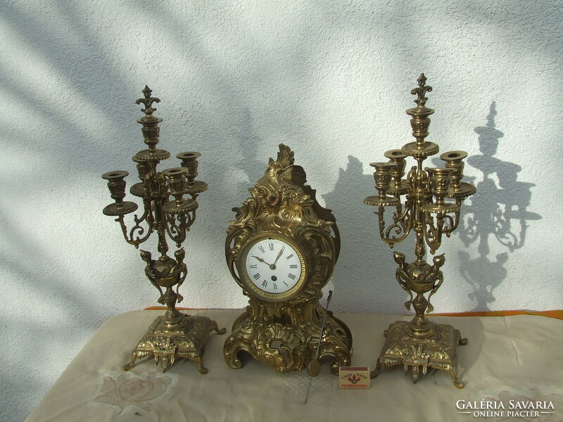 Mantel clock works heavy bronze