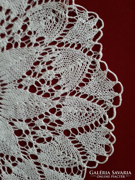 Round knitted lace tablecloth