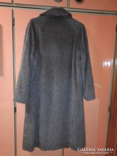 Real fur coat with llama alpaca label. Good quality, well preserved