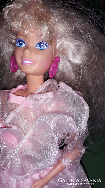 Gyönyörű EREDETI MATTEL 1966 - BARBIE - fashion játék baba a képek szerint BK26