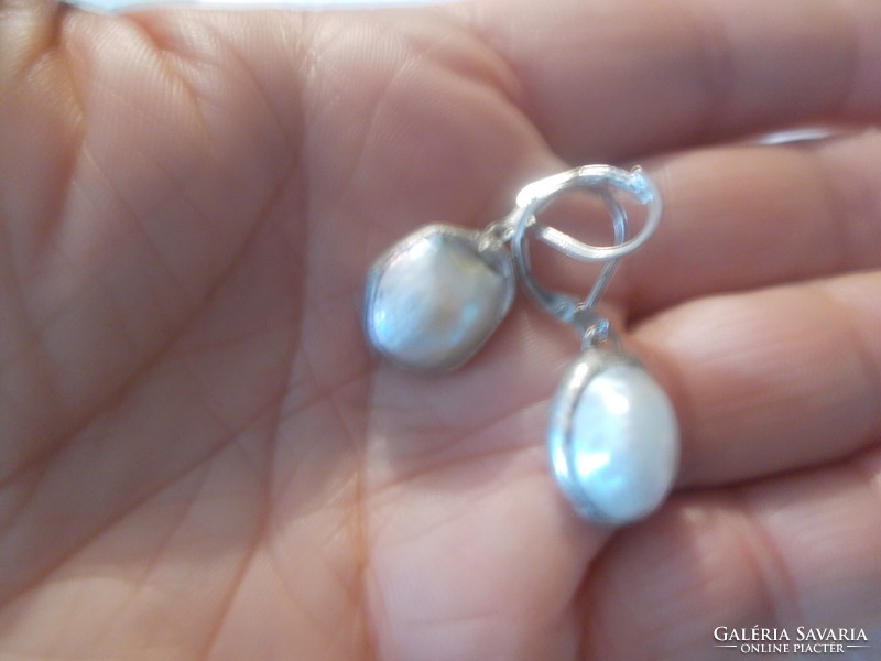 Busy biwa earrings with cultured pearls are rounder