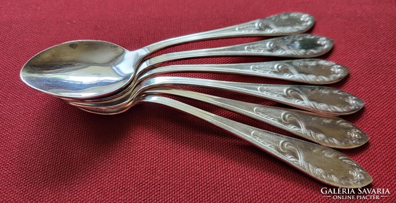 Met silver colored metal teaspoon tea coffee spoon set in original box