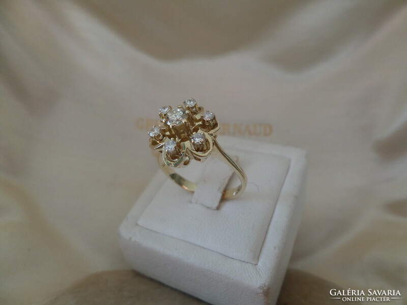 Brilles modern daisy gold ring