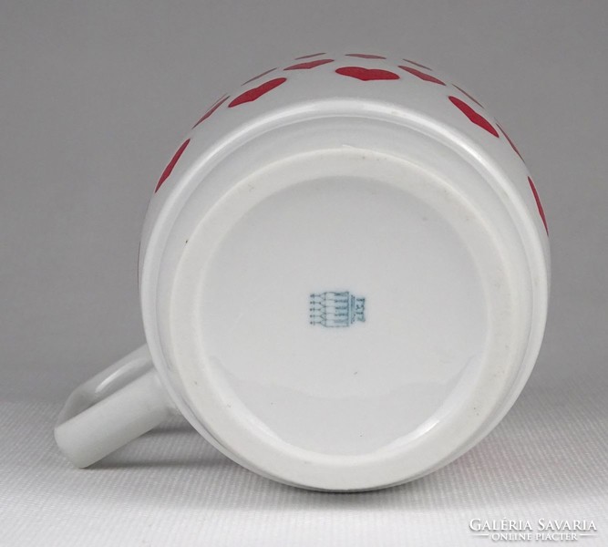 1P763 Régi piros szivecskés Zsolnay porcelán bögre